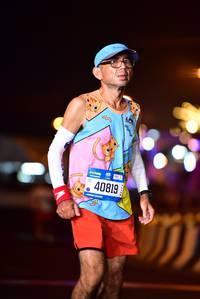 BIB: 40819
                            <button type="button" onclick="openModal(21002559)" class="btn btn-primary btn-sm float-right btn-popup" data-toggle="modal" data-target=".modal-high-quality">
                        <i class="fas fa-shopping-cart"></i> Add to Cart
                    </button>
                                            <button type="button" onclick="isThisMe(21002559, true)" class="btn btn-success btn-sm float-right btn-popup btn-isme hidden" data-toggle="tooltip" data-placement="bottom" title="นี่คือรูปของคุณใช่ไหม คลิกที่นี่เพื่อเอาเข้าอัลบั้ม">
                        <i class="fas fa-plus"></i> Add to album
                    </button>
                    <button type="button" onclick="isThisMe(21002559, false)" class="btn btn-warning btn-sm float-right btn-popup btn-isnotme hidden">
                        <i class="fas fa-ban"></i> Remove from album
                    </button>